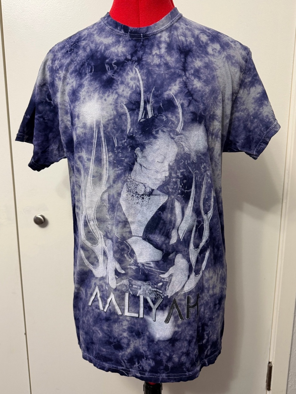 Fashion Nova Navy & White Aaliyah Tie-Dye Graphic Tee